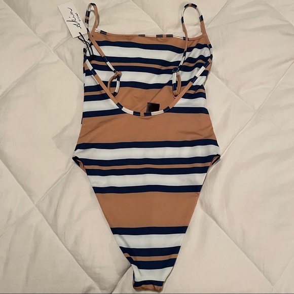 SKIN BY SAME “The One Piece” S - Picture 5 of 9